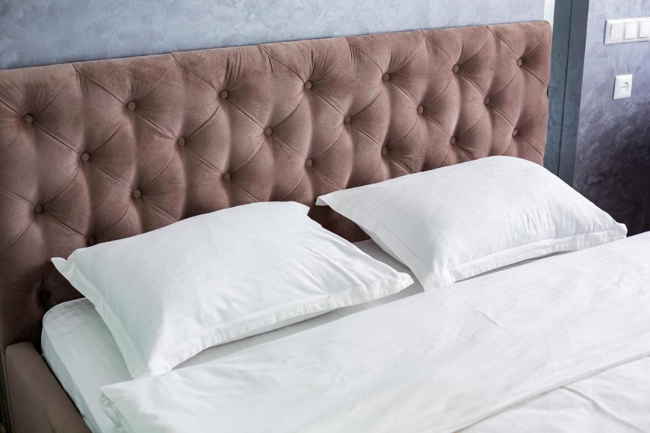 Royal Premier Apartment Лвив Екстериор снимка
