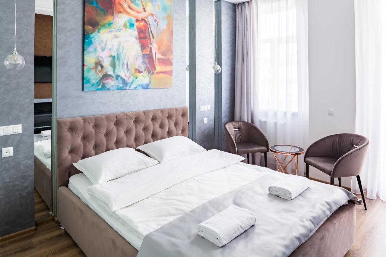 Royal Premier Apartment Лвив Екстериор снимка