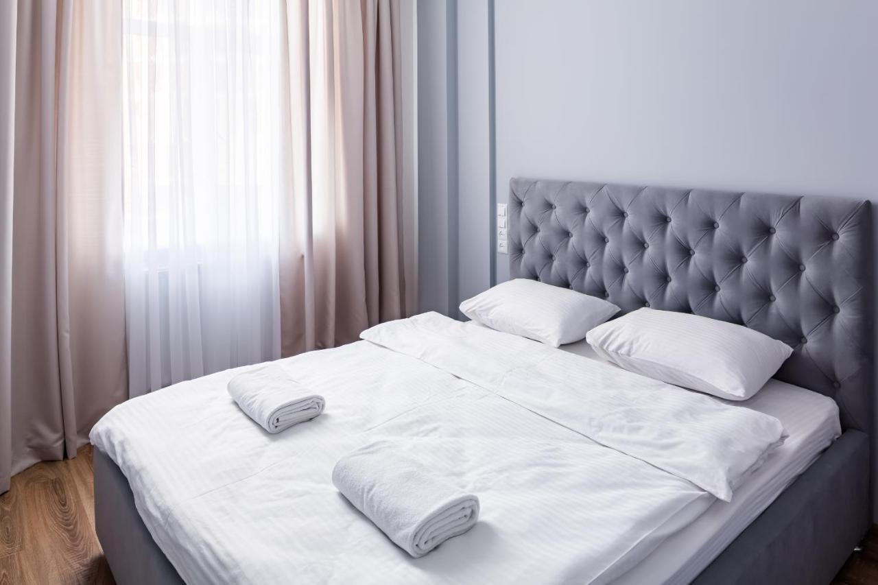 Royal Premier Apartment Лвив Екстериор снимка