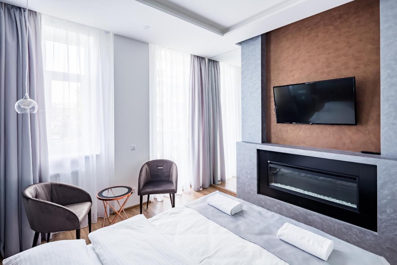 Royal Premier Apartment Лвив Екстериор снимка