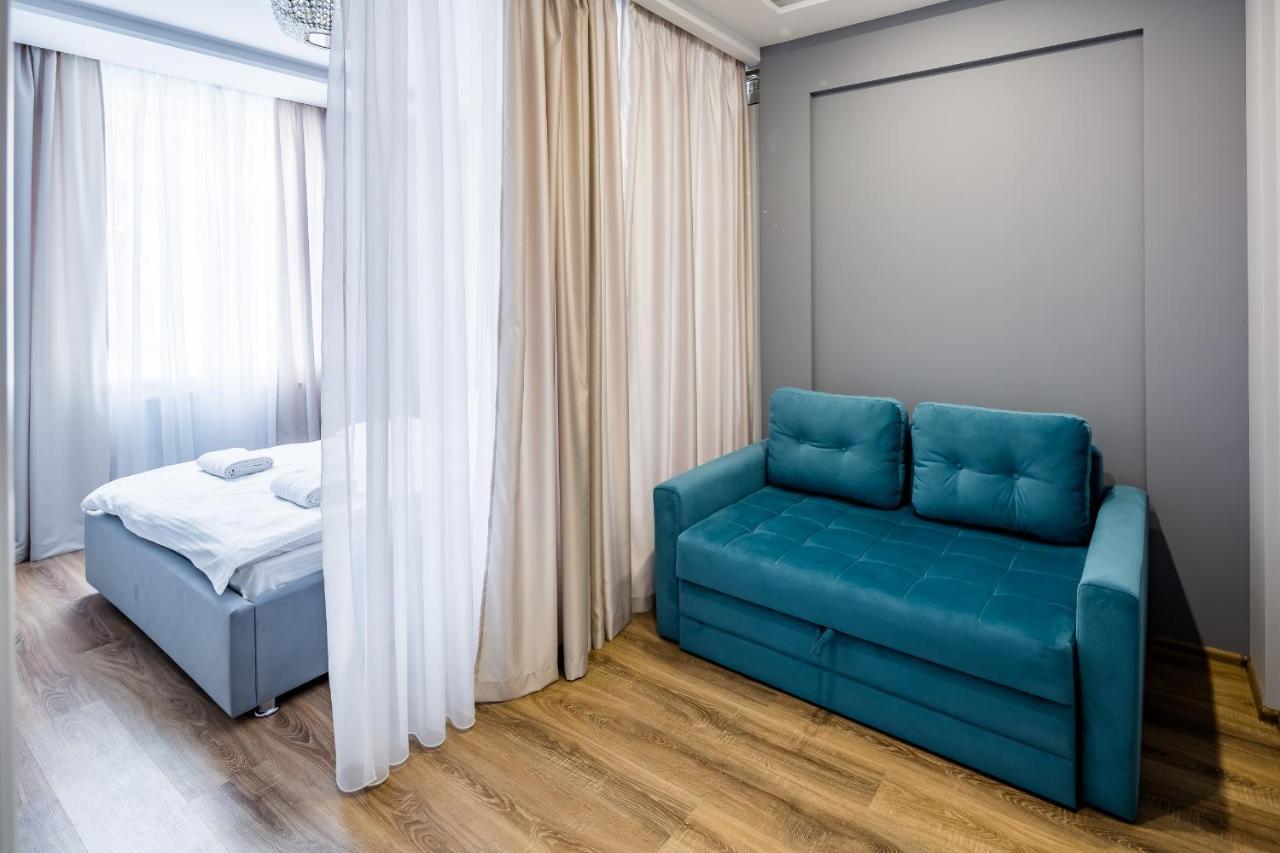 Royal Premier Apartment Лвив Екстериор снимка