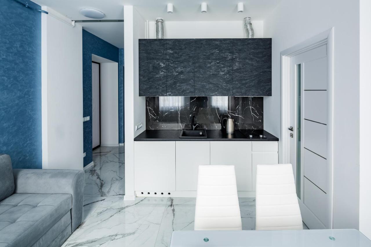 Royal Premier Apartment Лвив Екстериор снимка